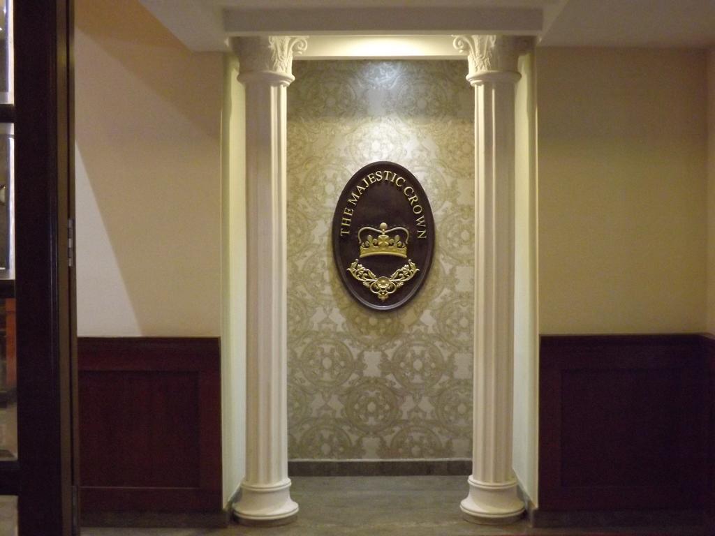 Hotel The Majestic Crown Ooty Esterno foto