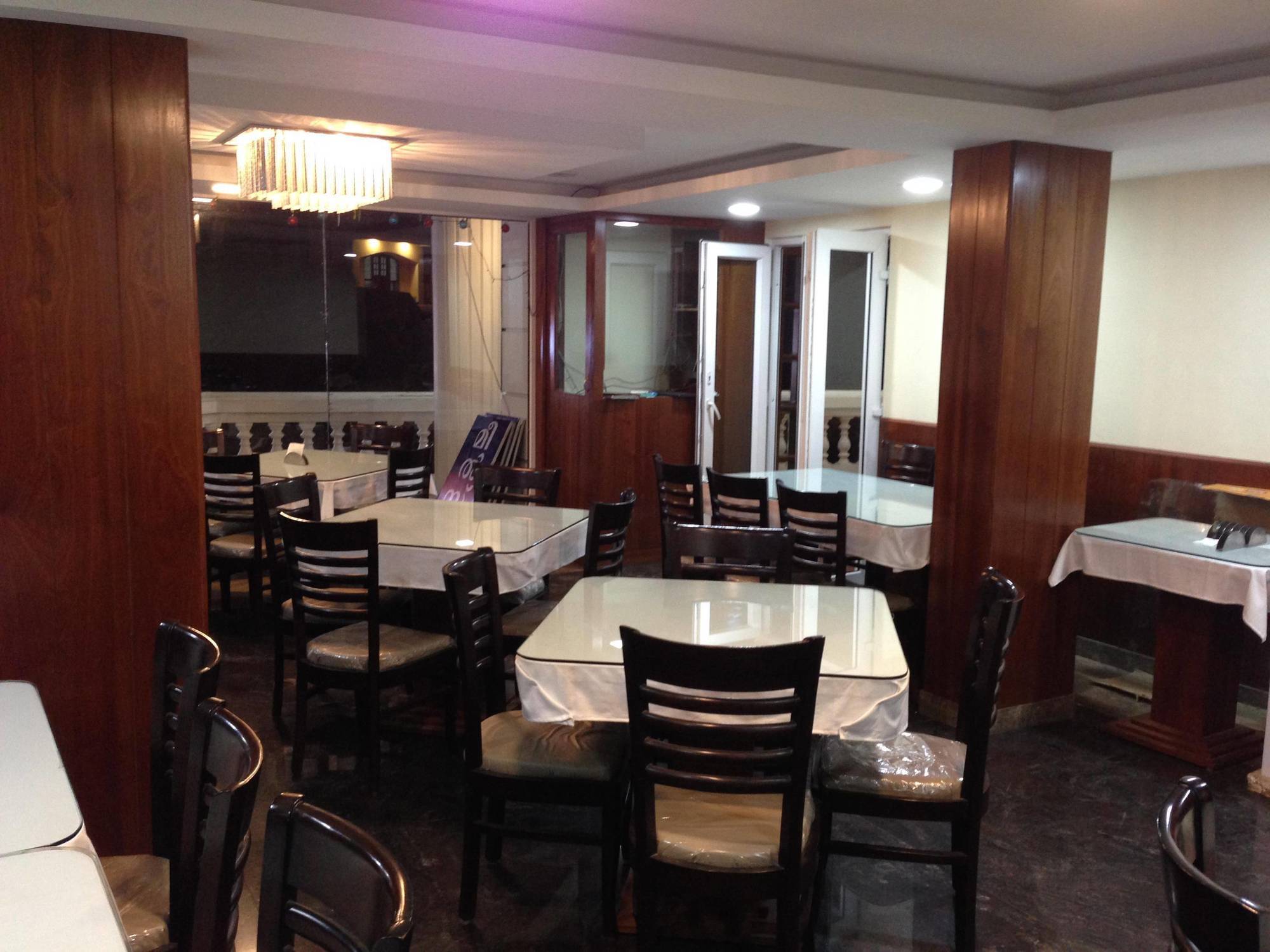 Hotel The Majestic Crown Ooty Esterno foto